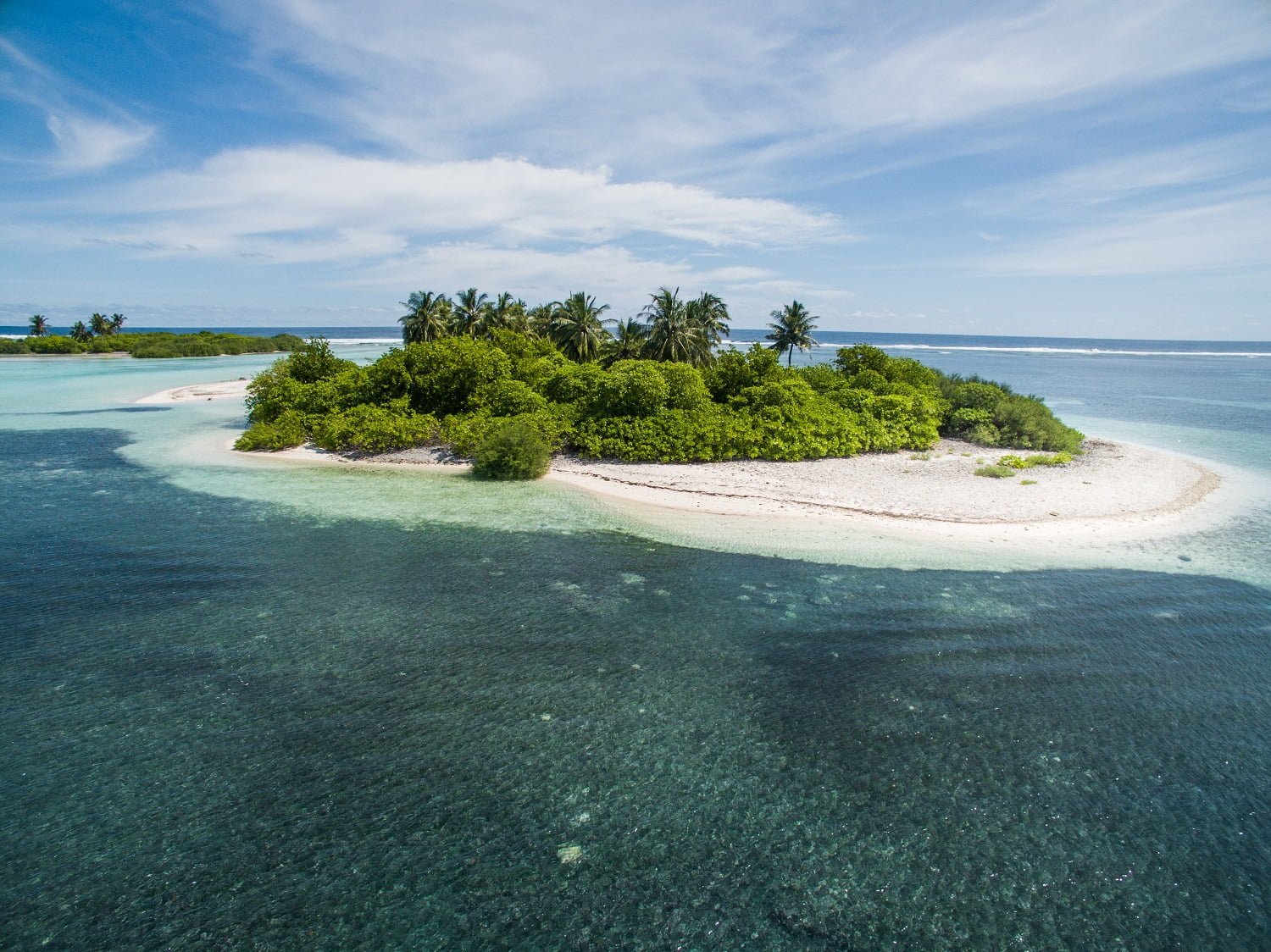 Las 6 islas en venta que jamás comprarías